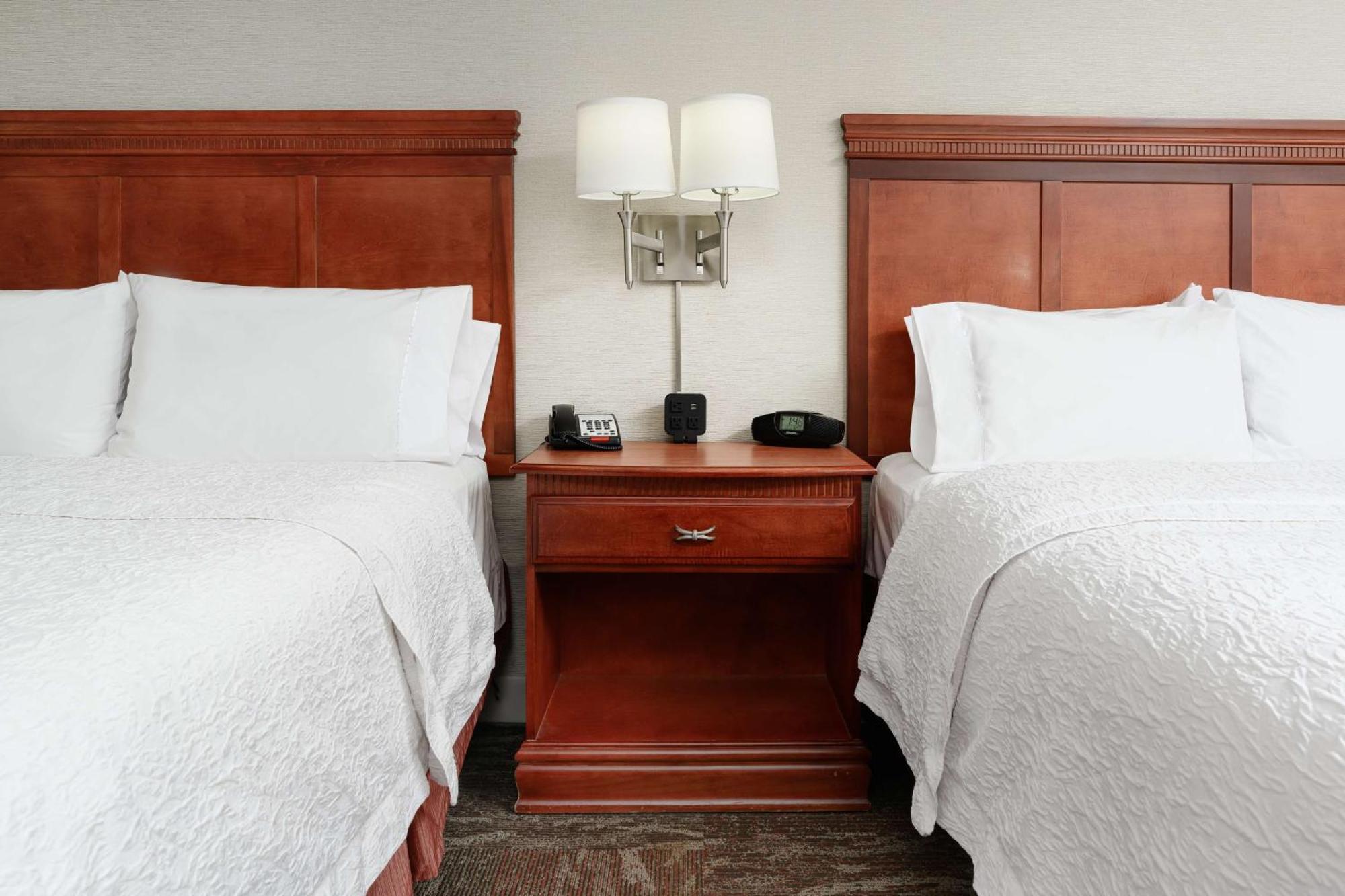 Hampton Inn Oak Ridge Bagian luar foto